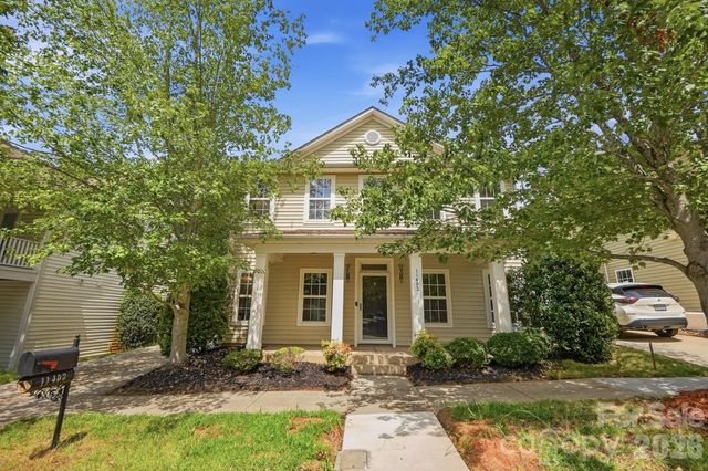 11402 Heritage Green Drive, Cornelius, NC 28031