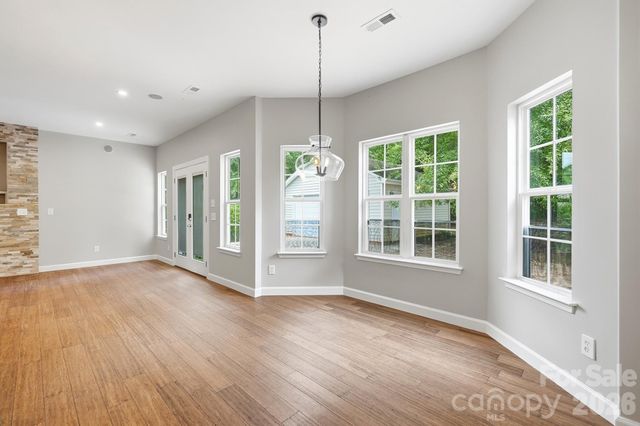 11402 Heritage Green Drive, Cornelius, NC 28031