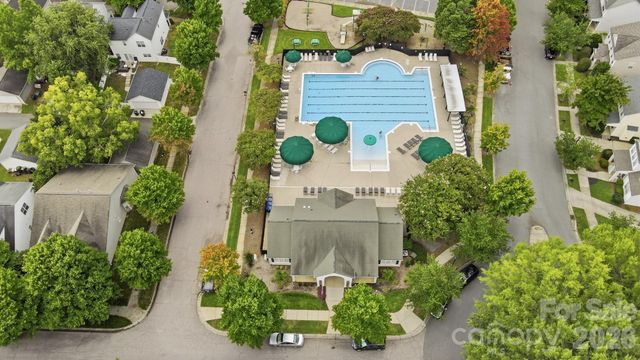 11402 Heritage Green Drive, Cornelius, NC 28031