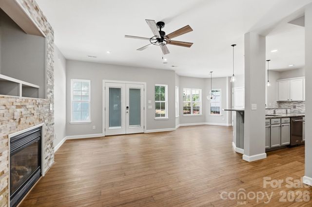 11402 Heritage Green Drive, Cornelius, NC 28031
