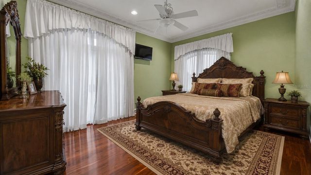 5503 DOWNING STREET, Dover, FL 33527