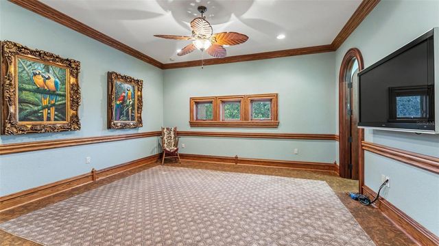 5503 DOWNING STREET, Dover, FL 33527