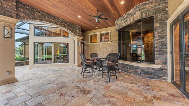 5503 DOWNING STREET, Dover, FL 33527