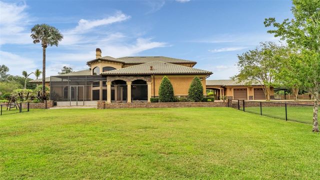 5503 DOWNING STREET, Dover, FL 33527