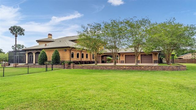 5503 DOWNING STREET, Dover, FL 33527