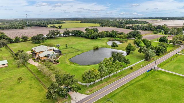 5503 DOWNING STREET, Dover, FL 33527