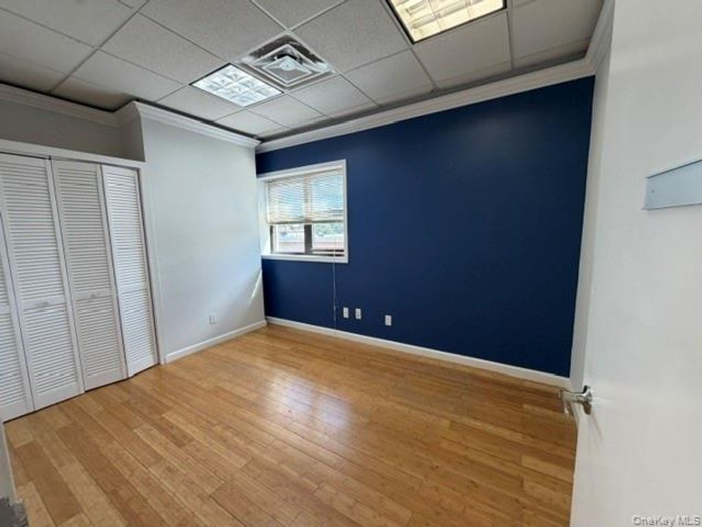 3928 E Tremont Avenue, Bronx, NY 10465 — photo 5