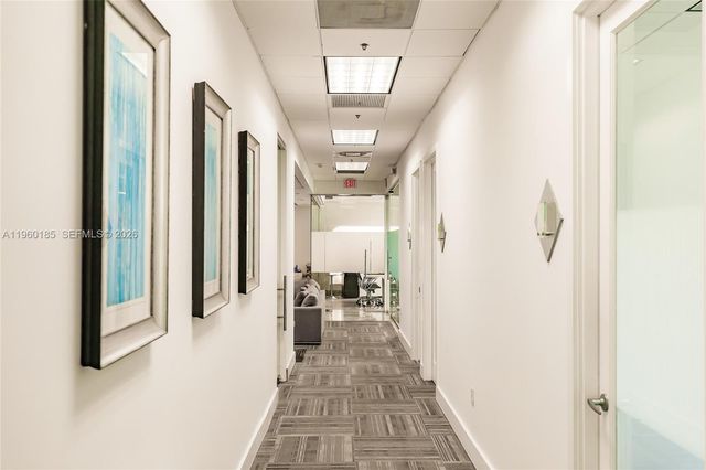 175 SW 7th St 1901, Miami, FL 33130