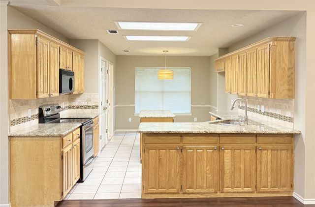 5206 Lookout Trail, Arlington, TX 76017