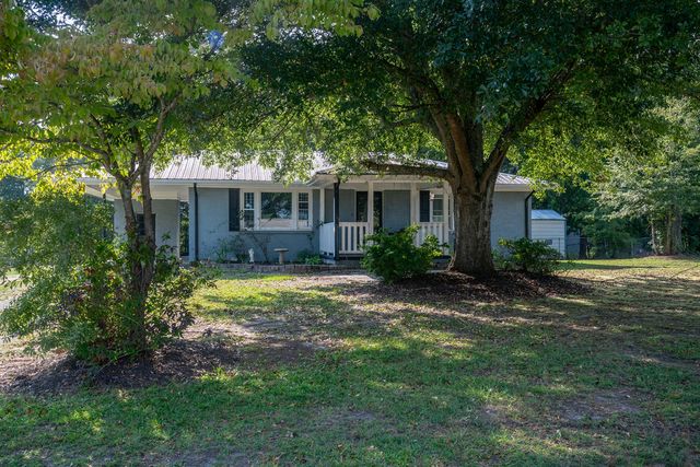 106 Torrington Road, Walhalla, SC 29691