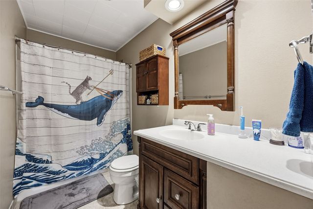 108 Atwood Drive SW, Cedar Rapids, IA 52404