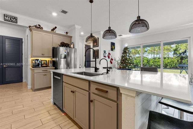 1177 Wandering Willow Way, Loxahatchee, FL 33470