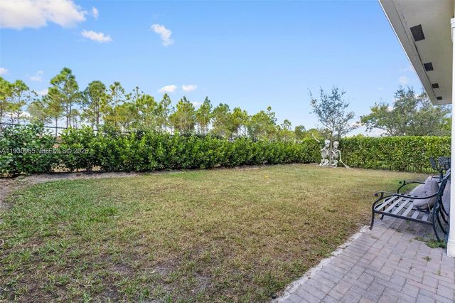 1177 Wandering Willow Way, Loxahatchee, FL 33470