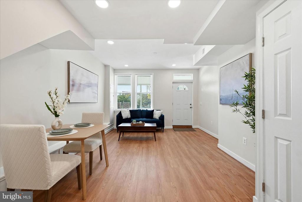 633 18TH ST NE, Washington, DC 20002