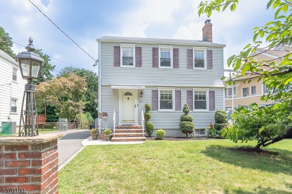 637 Broad St, Bloomfield Twp., NJ 07003