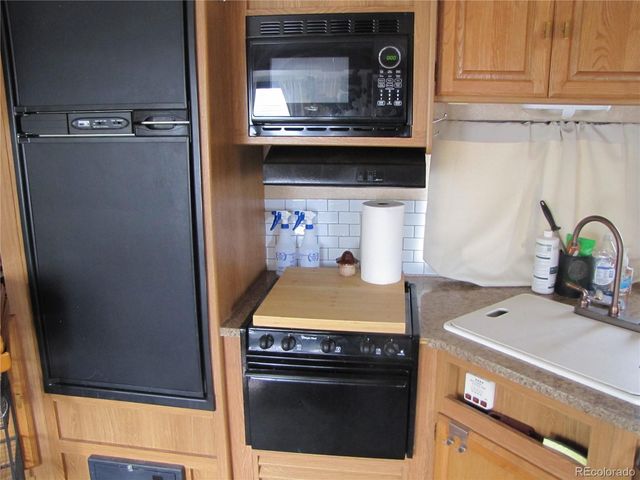 162 Clubcar Road, Hartsel, CO 80449