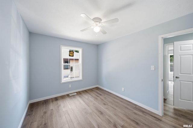 1210 S ALDER Avenue, Peoria, IL 61605