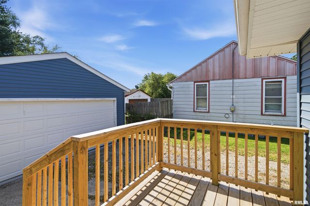 1210 S ALDER Avenue, Peoria, IL 61605