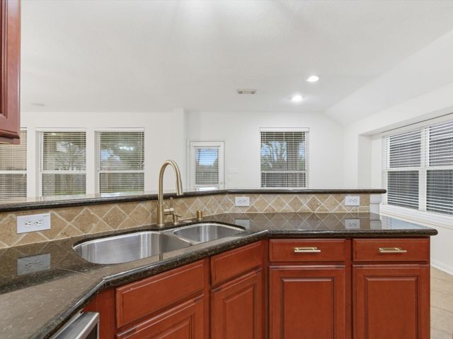 19907 Ogdenburg Falls Drive, Spring, TX 77379