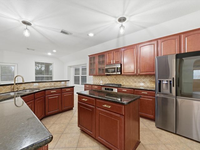 19907 Ogdenburg Falls Drive, Spring, TX 77379