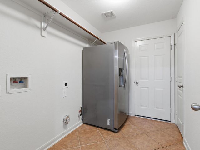 19907 Ogdenburg Falls Drive, Spring, TX 77379