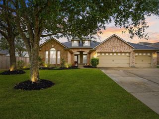 19907 Ogdenburg Falls Drive, Spring, TX 77379