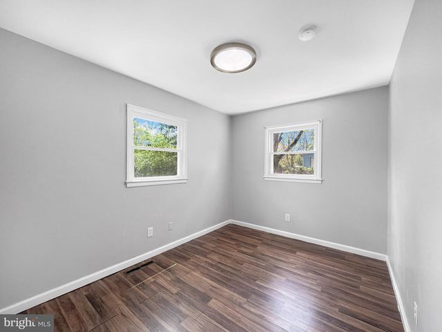 213 SCAMMELL DR, Browns Mills, NJ 08015