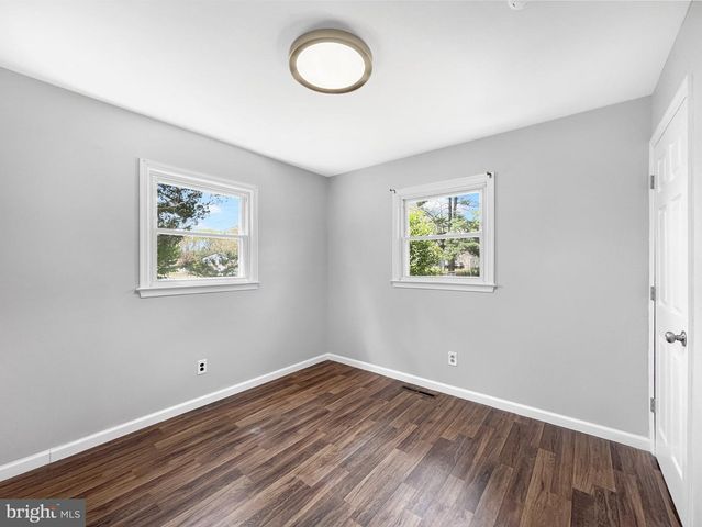 213 SCAMMELL DR, Browns Mills, NJ 08015