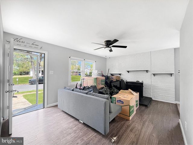 213 SCAMMELL DR, Browns Mills, NJ 08015
