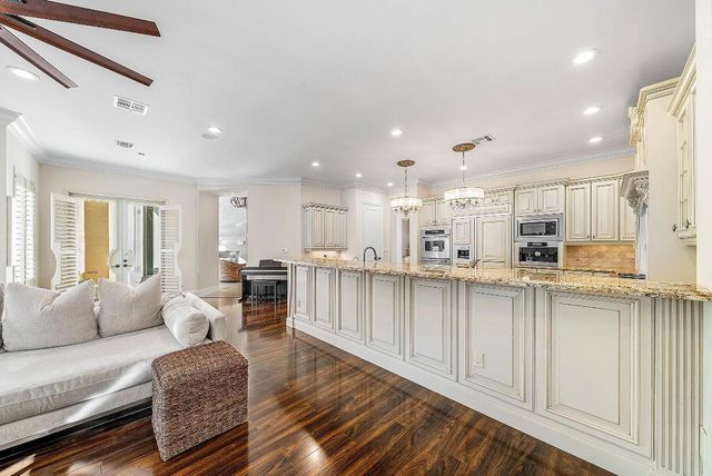 398 NE 7th Street, Boca Raton, FL 33432