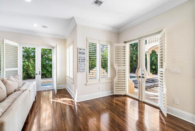 398 NE 7th Street, Boca Raton, FL 33432