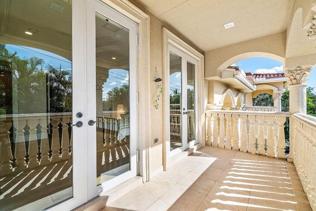 398 NE 7th Street, Boca Raton, FL 33432