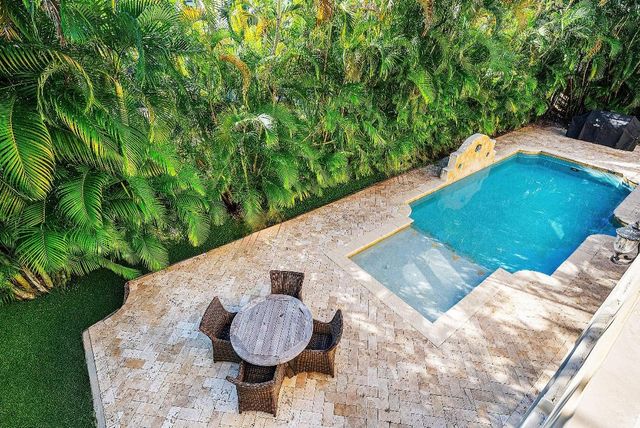 398 NE 7th Street, Boca Raton, FL 33432