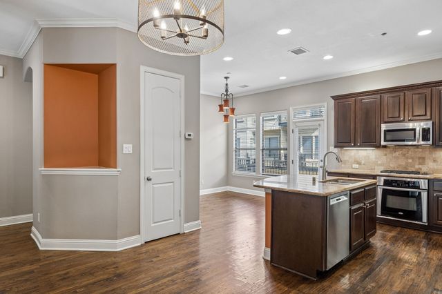 5753 Lois Lane, Plano, TX 75024