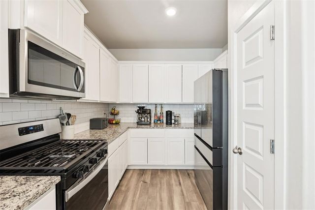 12629 Florence Lane, Yukon, OK 73099