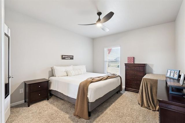 12629 Florence Lane, Yukon, OK 73099