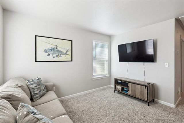 12629 Florence Lane, Yukon, OK 73099