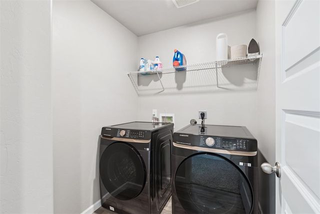 12629 Florence Lane, Yukon, OK 73099