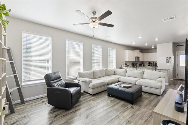 12629 Florence Lane, Yukon, OK 73099