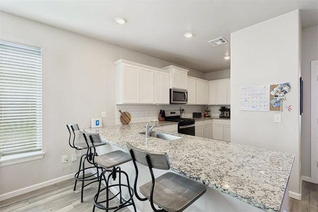 12629 Florence Lane, Yukon, OK 73099