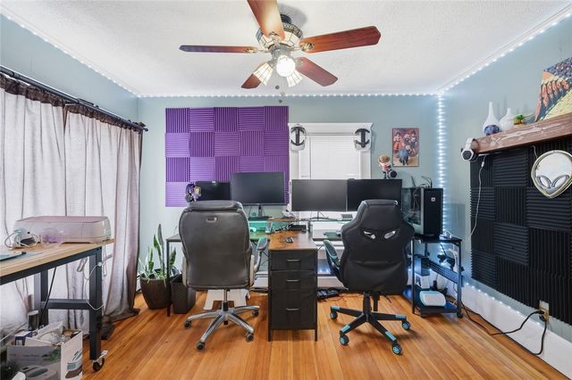 15 Claire Shore, East Providence, RI 02915