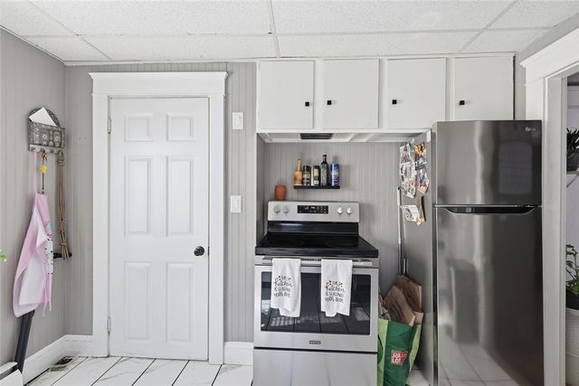 15 Claire Shore, East Providence, RI 02915