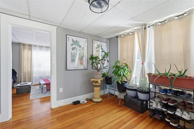 15 Claire Shore, East Providence, RI 02915