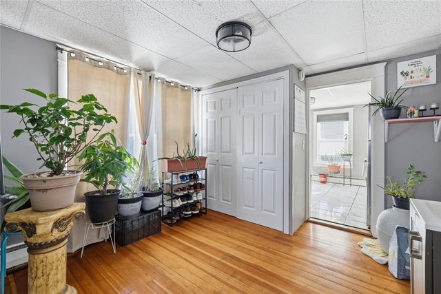 15 Claire Shore, East Providence, RI 02915