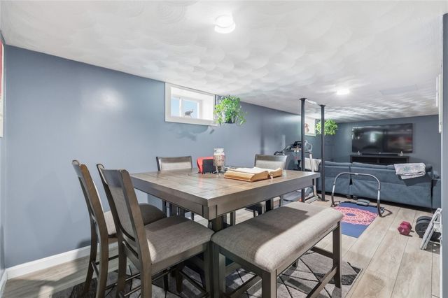 15 Claire Shore, East Providence, RI 02915