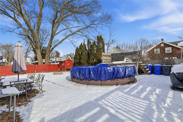 15 Claire Shore, East Providence, RI 02915