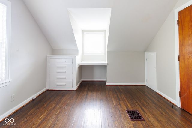 1906 Glenridge Drive, Indianapolis, IN 46218