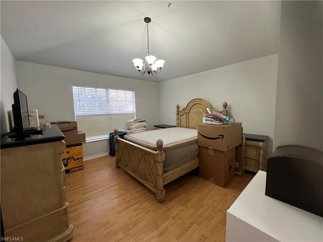 884 Hampton CIR 159, Naples, FL 34105