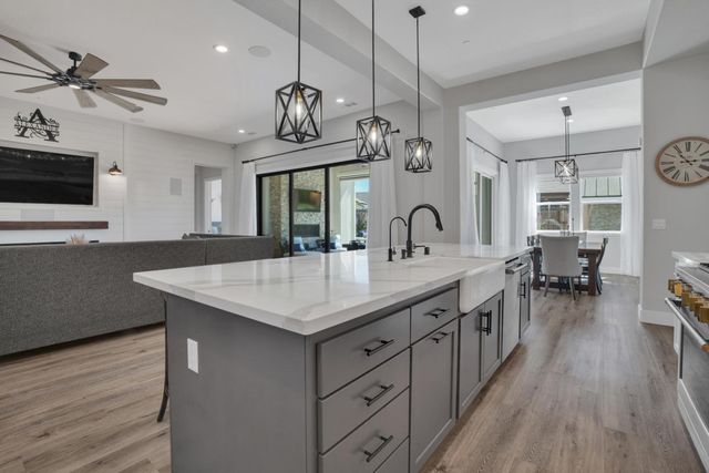 2656 Sinatra Pl, Manteca, CA 95337