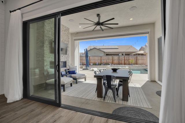 2656 Sinatra Pl, Manteca, CA 95337